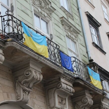 Евросоюз выделил Украине кредит на 250 миллионов евро: Домбровскис рад