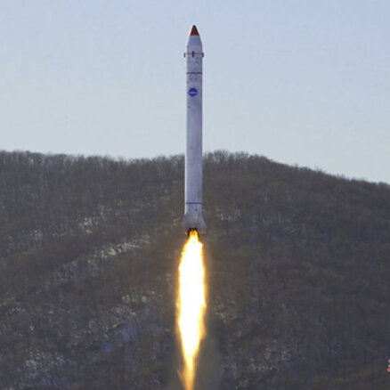 Ziemeļkoreja veikusi militārās novērošanas satelīta testu