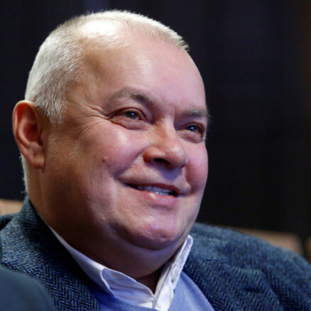 Kremļa propagandists Kiseļovs hospitalizēts ar Covid-19