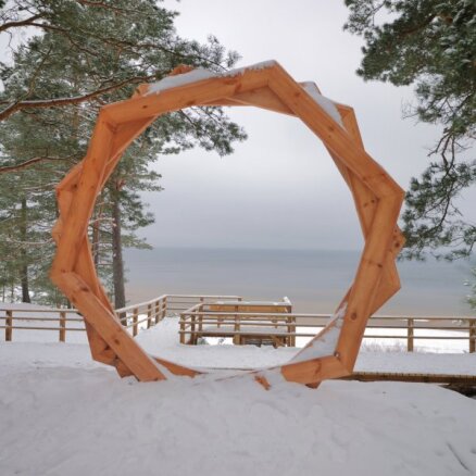 Saulkrastos jauns vides objekts – 'Saulrietu vērotājs'