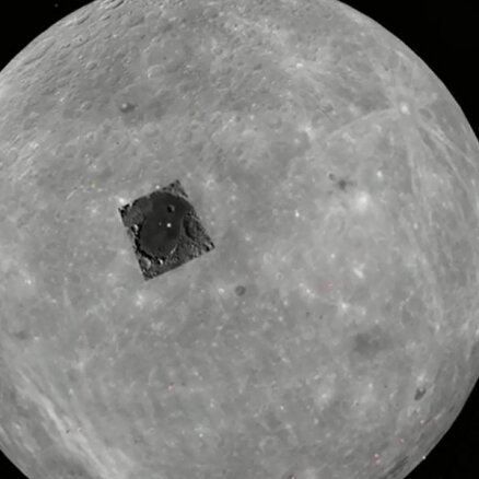 Ufologi uz Mēness saskata citplanētiešu bāzi