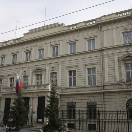 Austrija izraida četrus Krievijas diplomātus