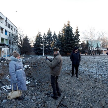 Bēgļi par Krievijas kara noziegumiem Ukrainā liecina ne pārāk aktīvi, saka prokurore