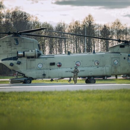 Latvijā ieradušies vairāki ASV helikopteri