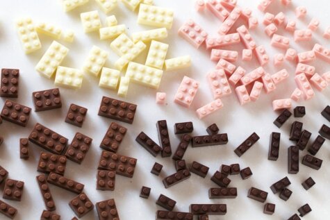 Atslēga uz izdevušos bērnību - šokolādes 'Lego'