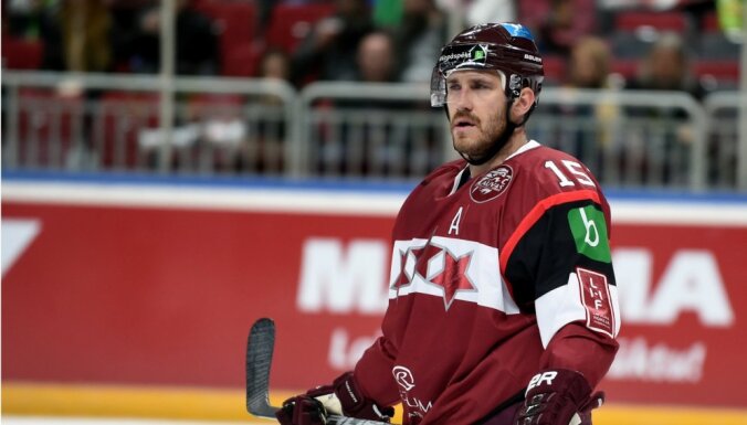 СМИ: Хоккеист Мартиньш Карсумс завершает карьеру в сборной Латвии