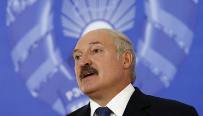 Лукашенко устроил субботник в Чернобыльской зоне