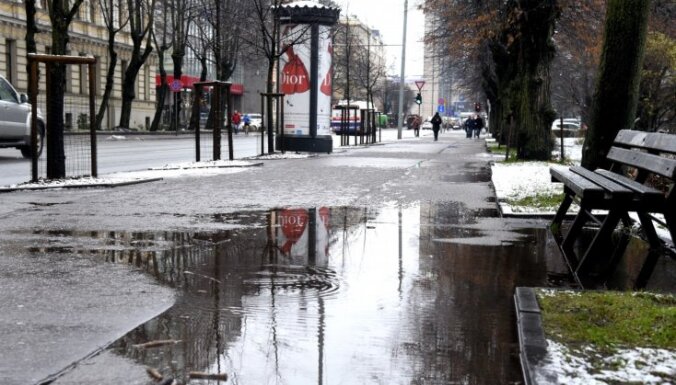Начало недели будем теплым и богатым на дожди и мокрый снег. Мороз вернется к пятнице