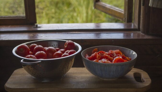 Kā sasaldēt tomātus ziemai