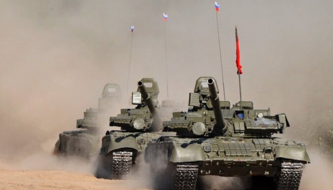 Krievijas armijai modernizē iepriekš utilizācijai nodotu PSRS laiku bruņutehniku