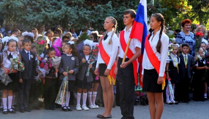 Krimā vairs nav nevienas ukraiņu skolas, paziņo tās 'izglītības ministre'