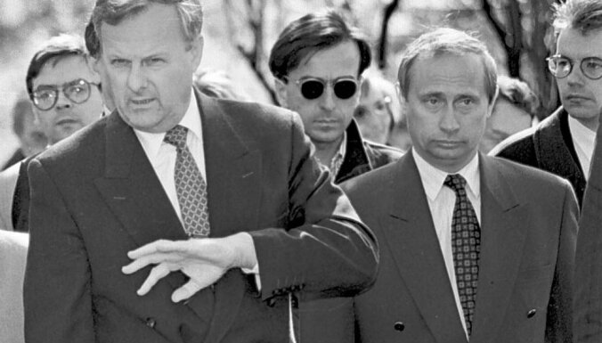 Путин в фильме Ксении Собчак рассказал, что делал в августе 1991 года