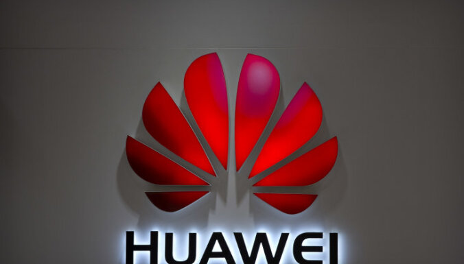 Kanādā aizturēta 'Huawei' finanšu direktore