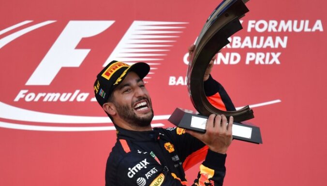 winner Grand Prix Baku Red Bull pilot Australian Daniel Ricciardo