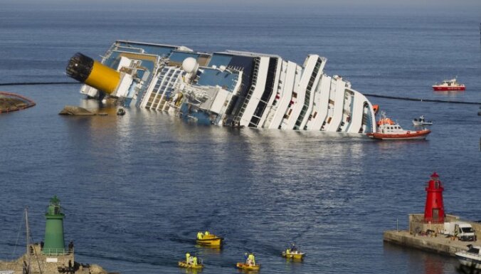 'Costa Concordia' avārijas izmeklēšana: ir liecības, ka personāls lietojis narkotikas
