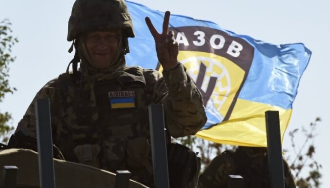 Бойцы полка "Азов" в Мариуполе: "Сдаться для нас - неприемлемо"