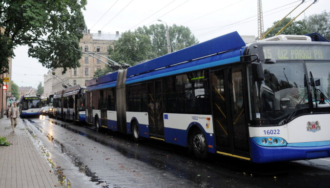 Троллейбусы 18-го, 23-го и 11-го маршрутов курсируют с опозданиями