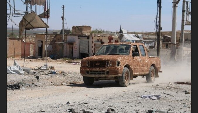 'Al Nusra' ofensīvā pie Alepo atkaro Asada spēkiem stratēģisku augstieni