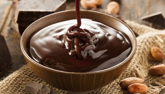 Konditorejas pamati: kā pareizi izkausēt šokolādi