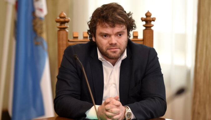 Якринс: технологически правильнее было бы снести Деглавский мост и построить его заново
