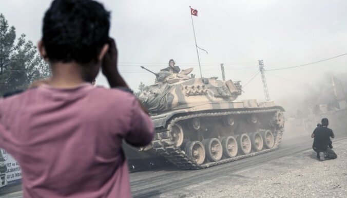 Сирийские повстанцы при поддержке турецких танков захватили Джараблус