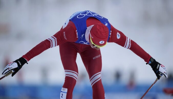 Pekinas olimpisko spēļu rezultāti distanču slēpošanā klasikā vīriešiem (19.02.2022.)