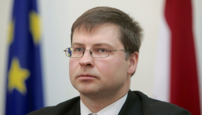 Dombrovskis: nevaru apstiprināt Vilka pausto 'notikumu interpretāciju'