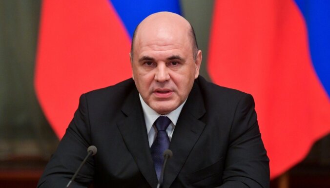 Премьер РФ объяснил рост цен на продукты в России "жадностью торговых сетей"