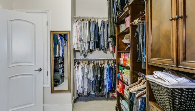 Шкаф полный, а надеть нечего: топ-9 правил разбора гардероба