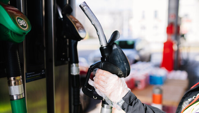 Среди столиц балтийских стран самый дешевый бензин и дизельное топливо были в Риге
