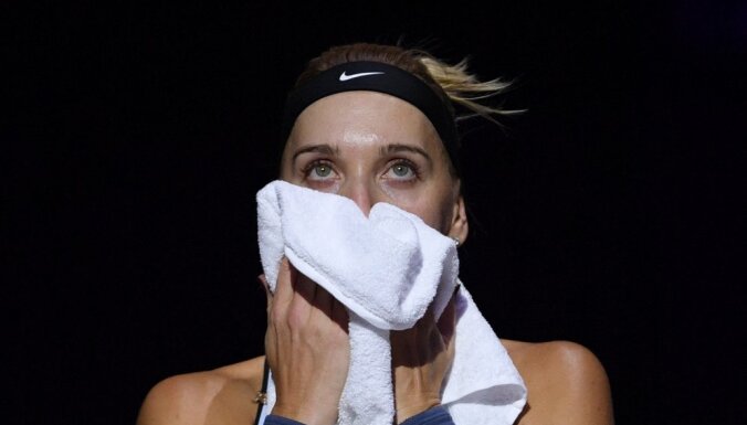 ВИДЕО: Теннисистка Веснина "зажгла" в купальнике под песню Билана