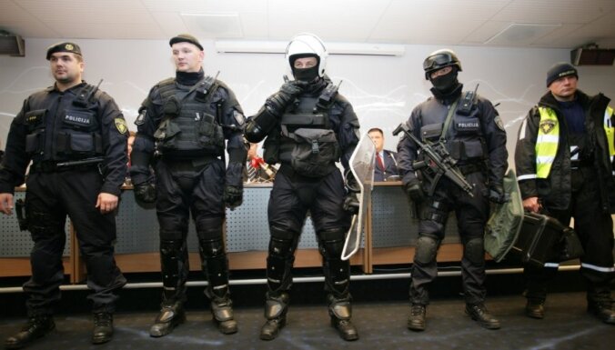 В Латвии хотят снова ввести Дни пограничников и работников полиции