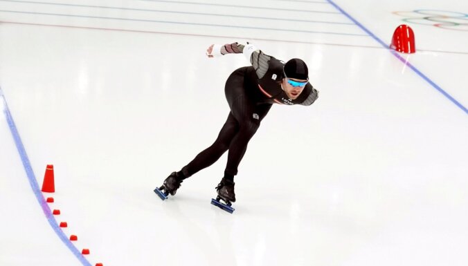 Pekinas ziemas olimpisko spēļu rezultāti ātrslidošanā vīriešiem 1500 m distancē (08.02.2022.)