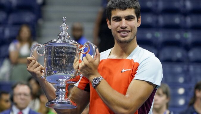 19-летний Карлос Алькарас выиграл теннисный турнир US Open