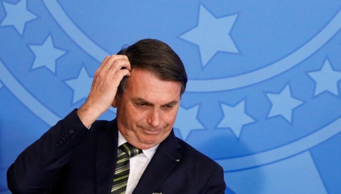 Brazīlijas prezidents tikšanos ar Francijas ministru iemaina pret vizīti pie friziera