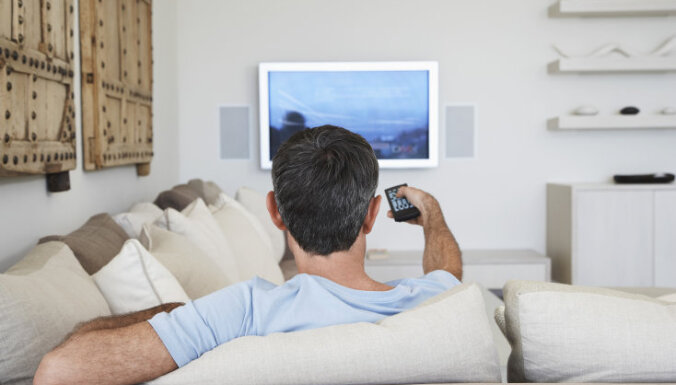 Выявлена главная опасность для здоровья от просмотра телевизора