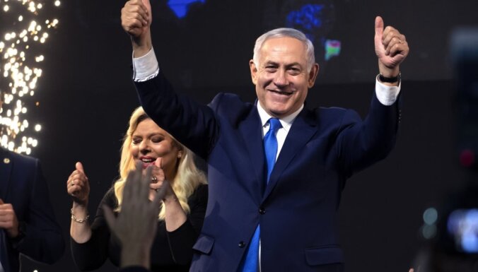 Izraēlas parlamenta vēlēšanās uzvaru prognozē Netanjahu