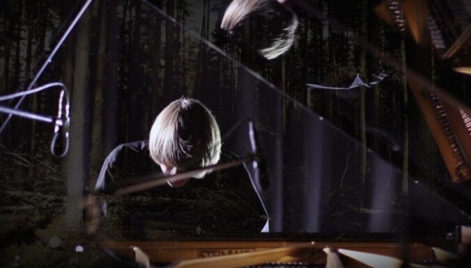 Sāk rādīt dokumentālo filmu par latviešu pianistu Vestardu Šimkus
