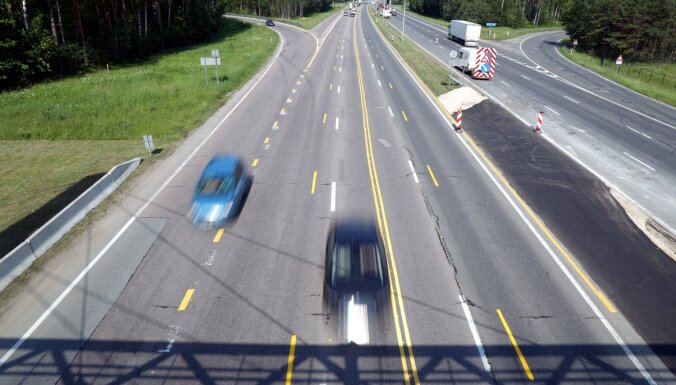 Теперь можно: на некоторых латвийских дорогах максимальная скорость поднята до 100 км/ч