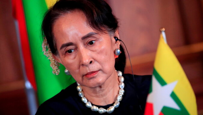 Mjanmas militārās huntas tiesa par korupciju piespriedusi cietumsodu Su Či