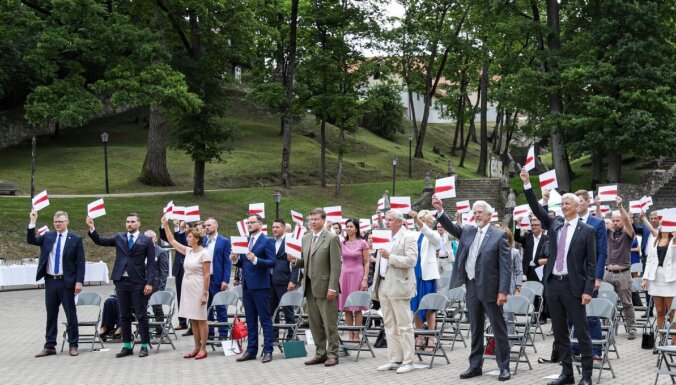 'Mēs stāvēsim ar baltkrievu tautu' – partijas kongresā sola Kariņš