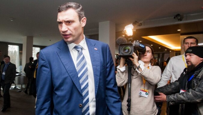 Пранкер позвонил Виталию Кличко, тот в отсутствии воды обвинил Путина