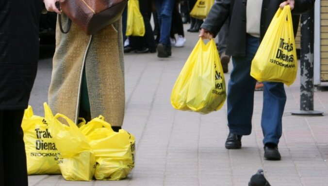 Stockmann предложит покупателям отказаться от пластиковых пакетов