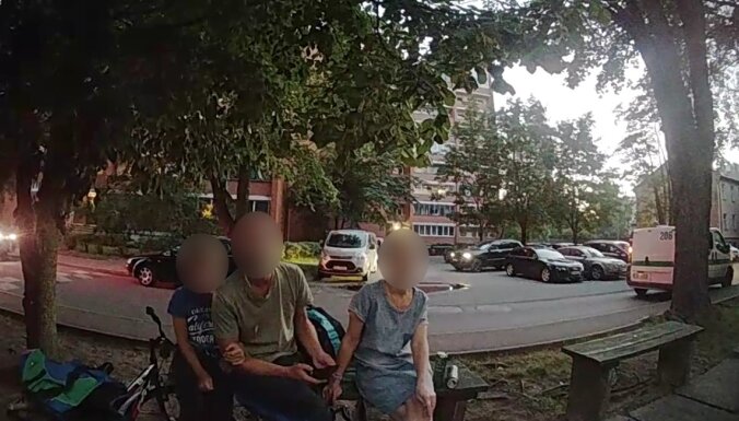 В Чиекуркалнсе полицейские задержали неадекватных родителей