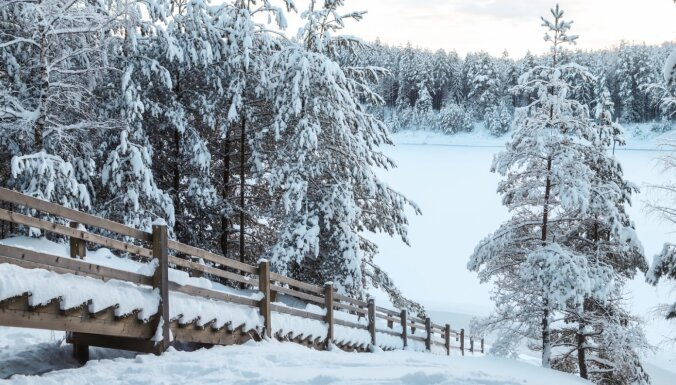 ФОТО. Сказочный зимний пейзаж Синих гор в Огре