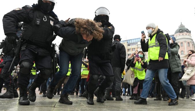 Сторонники Навального вышли на улицы: как проходили митинги в поддержку оппозиционера