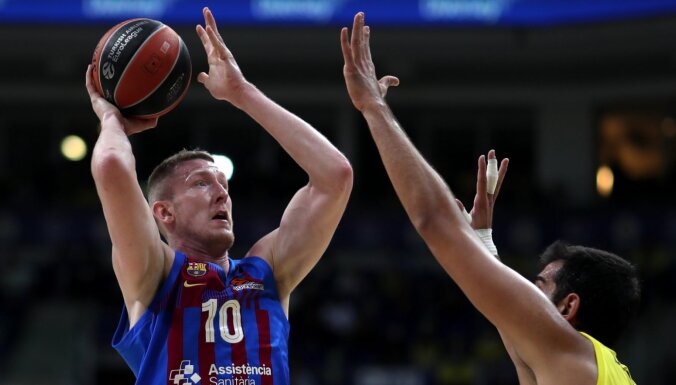 Šmita 'Barcelona' uzvar ACB ceturtdaļfināla pirmajā spēlē
