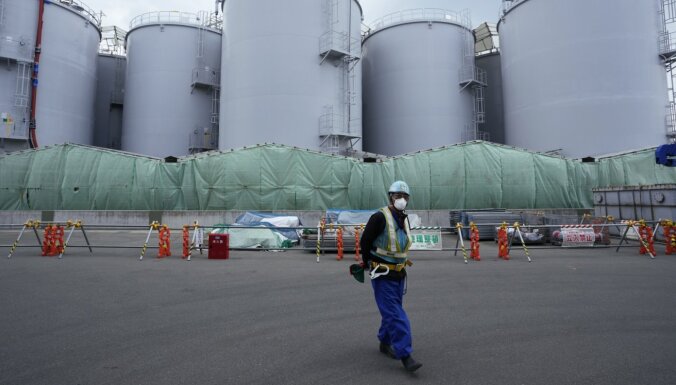 Fukušimas AES piesārņoto ūdeni novadīs okeānā. Eksperts skaidro, kāpēc tā ir pareiza izvēle
