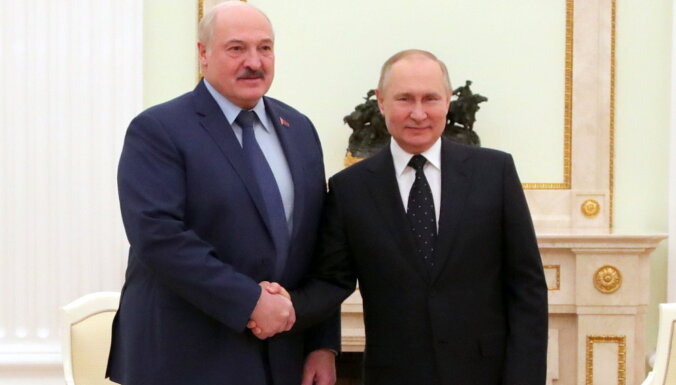 Лукашенко с Путиным полетят на Дальний Восток обсуждать Украину