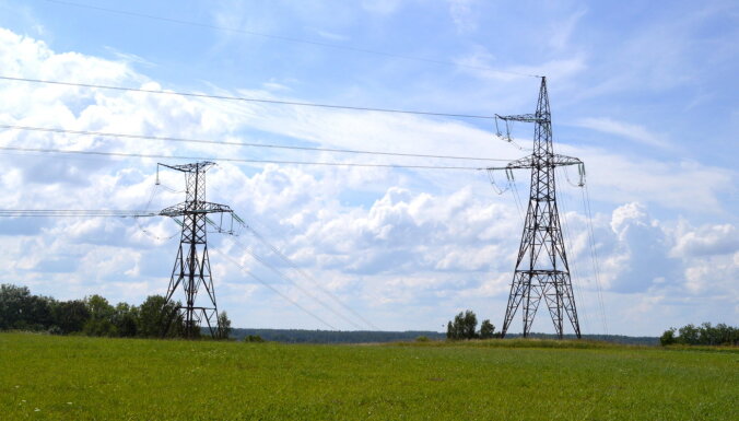 LTRK biedri sit trauksmes zvanus par elektroenerģijas kāpumu